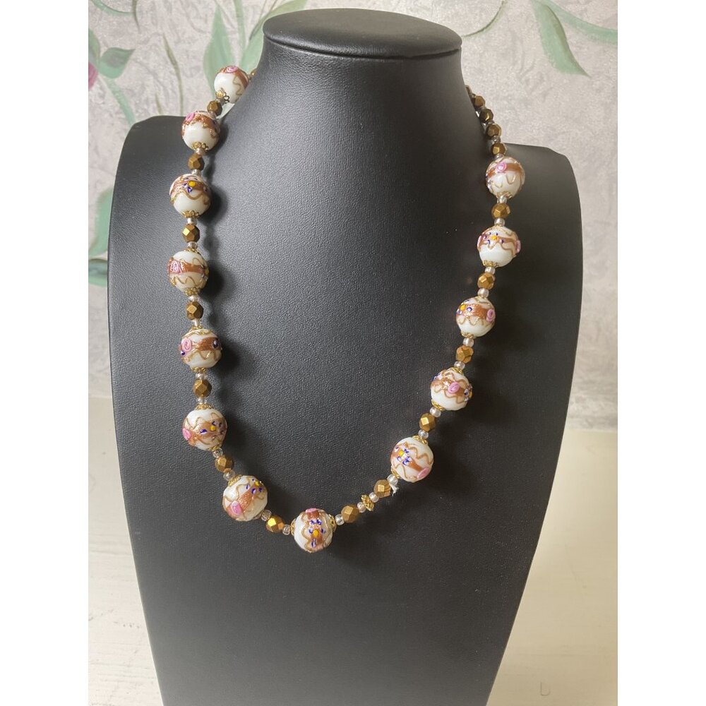 Vintage White Murano Glass Wedding Cake Bead Necklace Fiorato Coquette Cottage